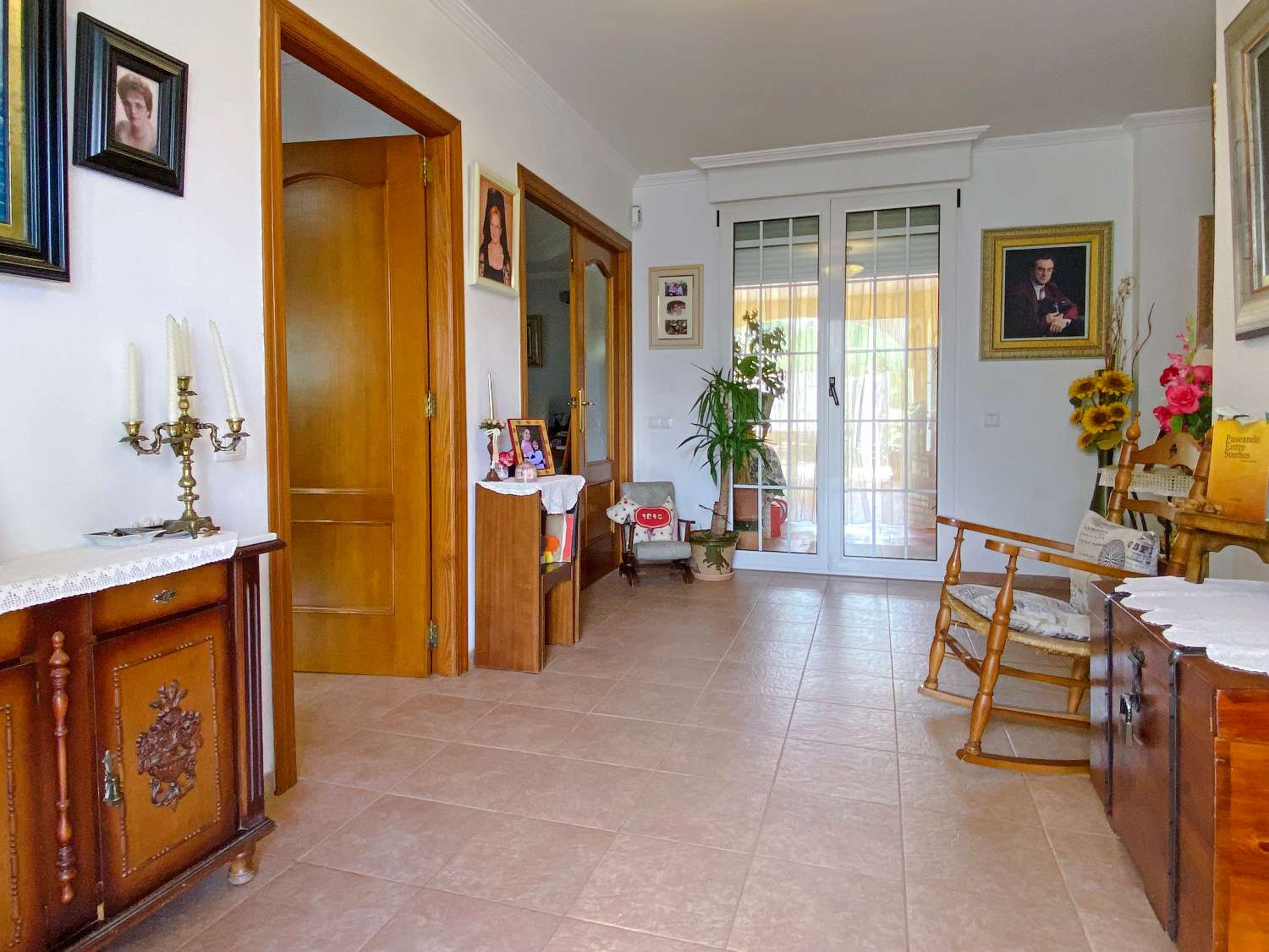 Charming Villa Near Albaida