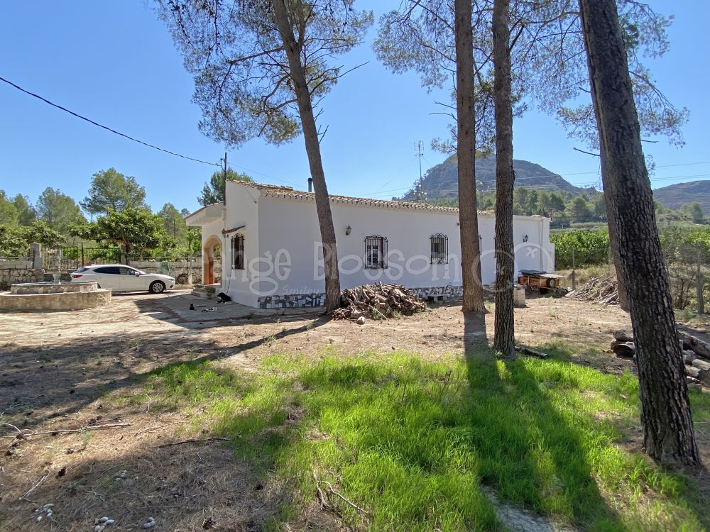 Charmante casita in de buurt van het dorp Terrateig