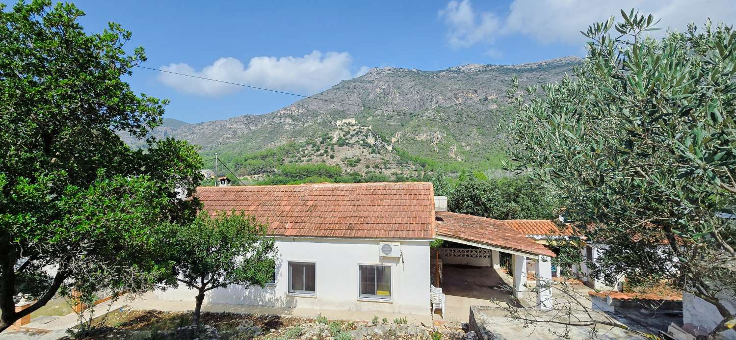 Vila en venda in Lorcha