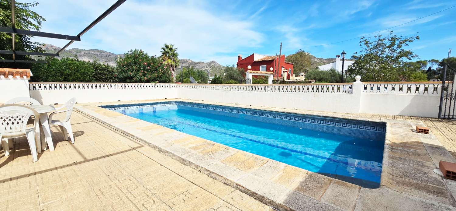 Villa til salg i Palma de Gandía