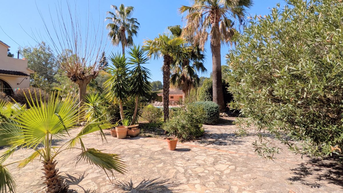 Exklusive mediterrane Villa in bester Ontinyent-Lage