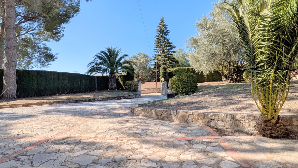 Exklusive mediterrane Villa in bester Ontinyent-Lage