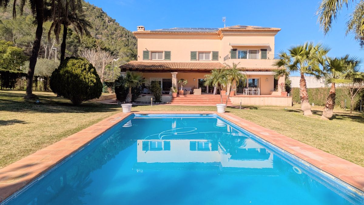 Villa til salg i Gandia